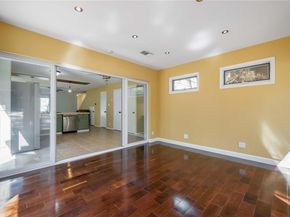 1703 Waterloo TRL B, Austin TX 78704