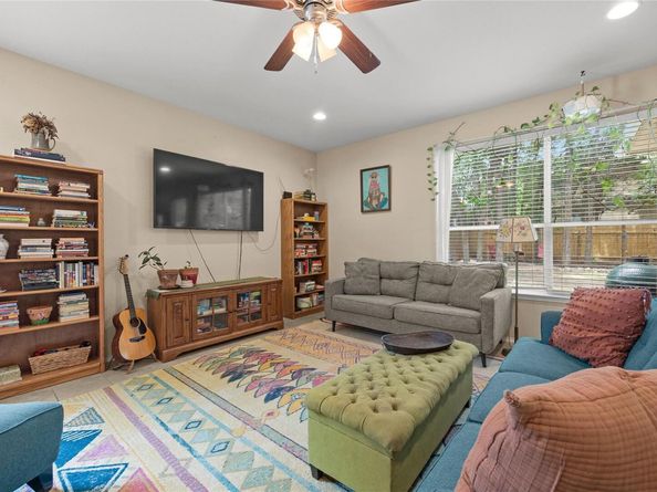 5228 Bantom Woods BND, Austin TX 78724