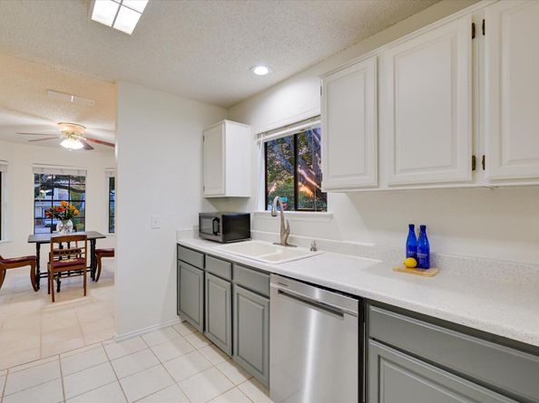 2612 Piping Rock TRL, Austin TX 78748