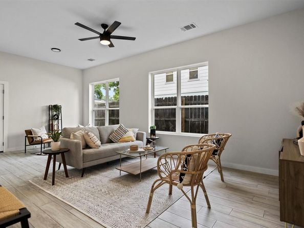 3611 Munson ST, Austin TX 78721