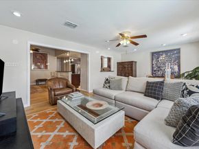 6702 Langston DR, Austin TX 78723