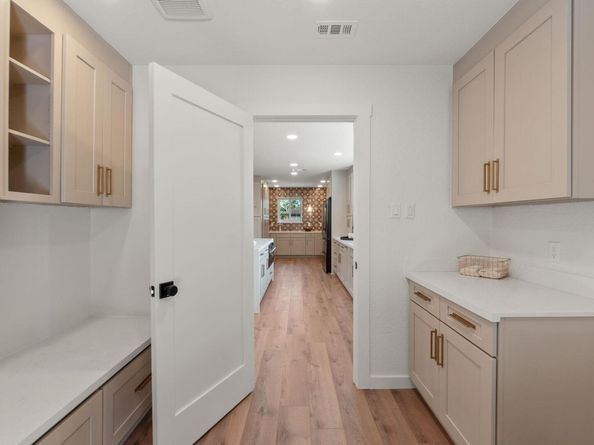11010 Froke Cedar TRL, Austin TX 78750