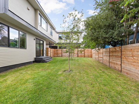 2903 Breeze 2, Austin TX 78722