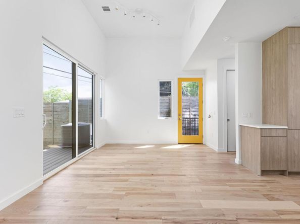 2903 Breeze 2, Austin TX 78722