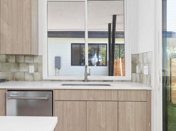 2903 Breeze 2, Austin TX 78722