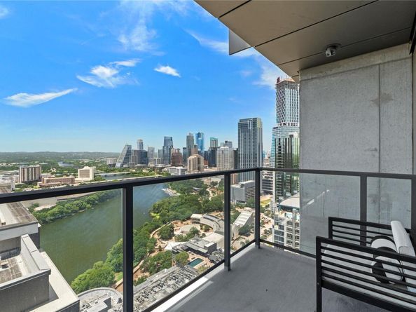 44 East Ave 3103, Austin TX 78701