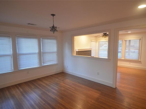 1721 Palma PLZ, Austin TX 78703