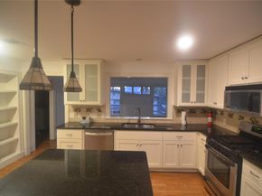 1721 Palma PLZ, Austin TX 78703