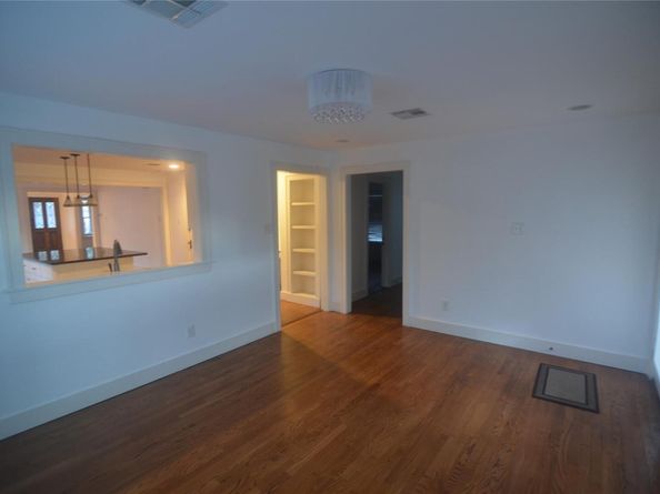 1721 Palma PLZ, Austin TX 78703