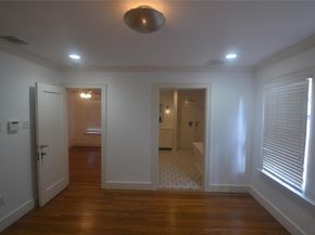 1721 Palma PLZ, Austin TX 78703