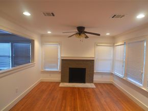 1721 Palma PLZ, Austin TX 78703