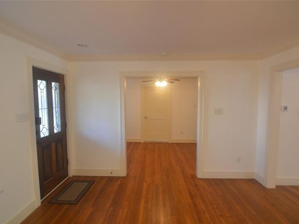 1721 Palma PLZ, Austin TX 78703