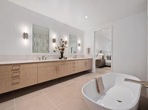 1006 Baylor ST 201, Austin TX 78703