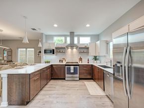 3008 E 14th 1/2 ST A, Austin TX 78702