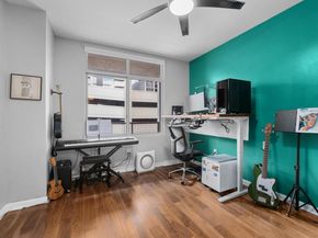 54 Rainey ST 609, Austin TX 78701