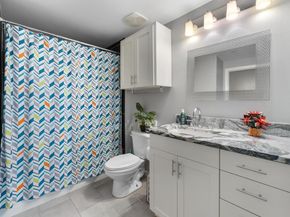 54 Rainey ST 609, Austin TX 78701
