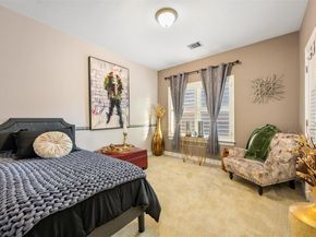 335 Lombardia DR 19E, Austin TX 78734