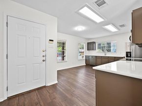 1400 Geoffs DR, Austin TX 78748
