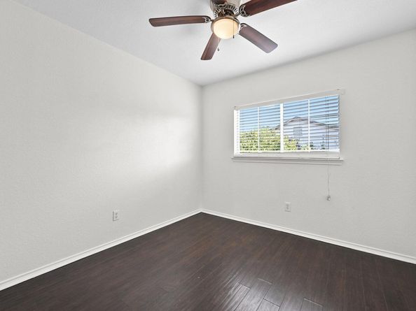 1400 Geoffs DR, Austin TX 78748