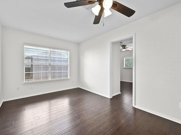 1400 Geoffs DR, Austin TX 78748