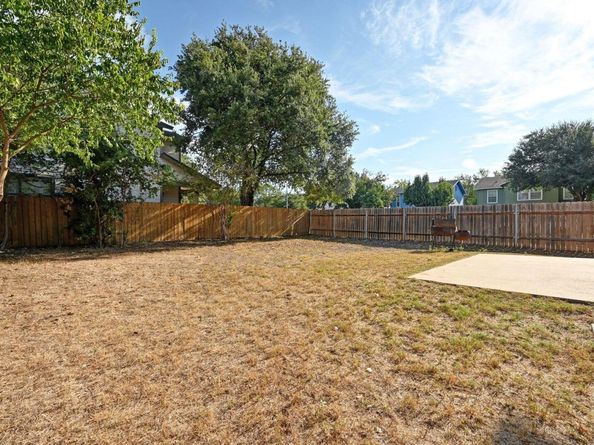1400 Geoffs DR, Austin TX 78748
