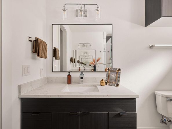 2806 Lyons RD 1, Austin TX 78702