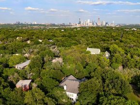18 N Peak RD, West Lake Hills TX 78746