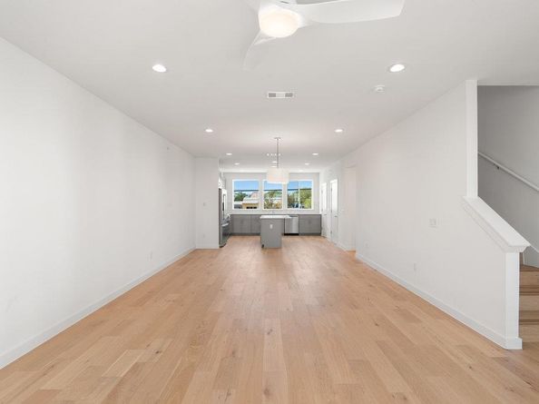 3613 Jetson WAY 1102, Austin TX 78723