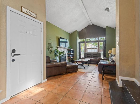 2107 Raintree Path, Round Rock TX 78664
