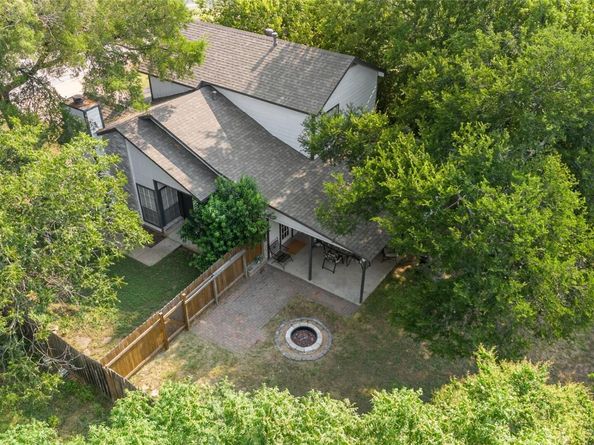 2107 Raintree Path, Round Rock TX 78664