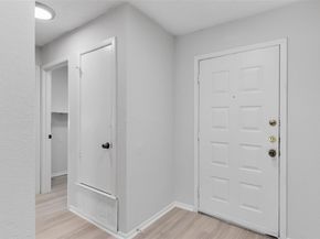 8015 Scotland Yard, Austin TX 78759