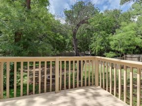 8015 Scotland Yard, Austin TX 78759