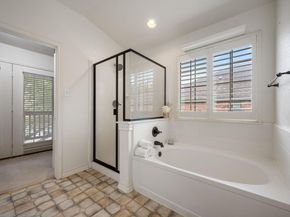 10232 Grizzly Oak DR, Austin TX 78748