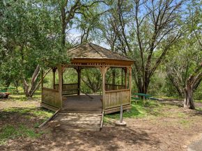 10232 Grizzly Oak DR, Austin TX 78748