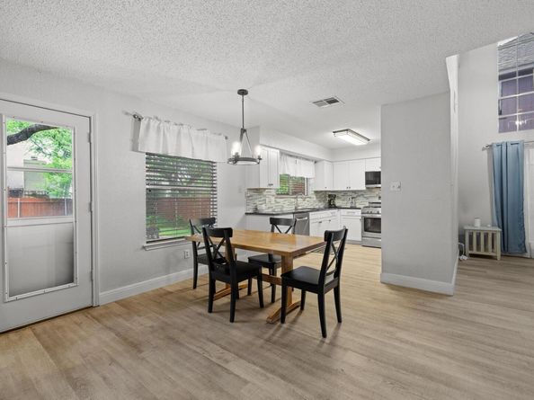 8410 Glen Canyon DR, Round Rock TX 78681