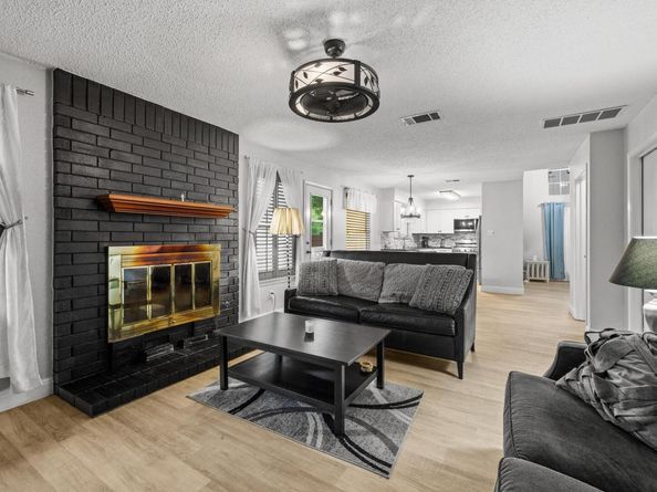 8410 Glen Canyon DR, Round Rock TX 78681