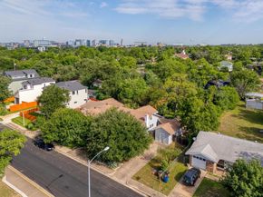 1706 Pennsylvania Ave, Austin TX 78702