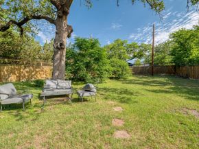 1706 Pennsylvania Ave, Austin TX 78702