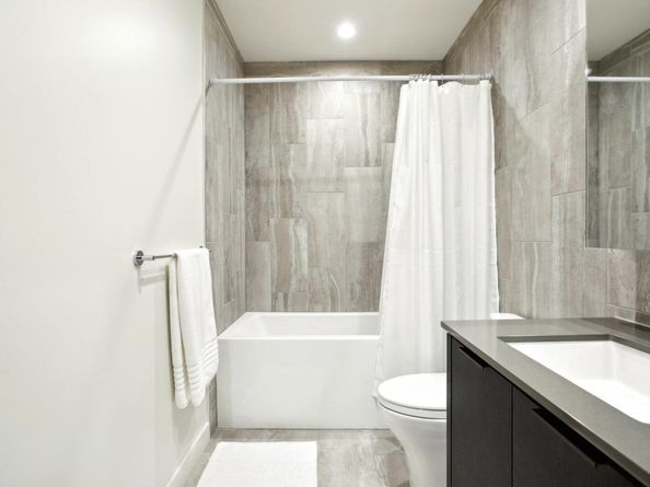 44 East Ave 2806, Austin TX 78701