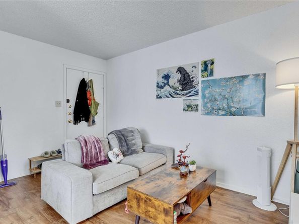 2803 Hemphill PARK B106, Austin TX 78705