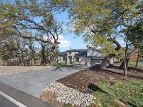 20302 Boggy Ford RD, Lago Vista TX 78645