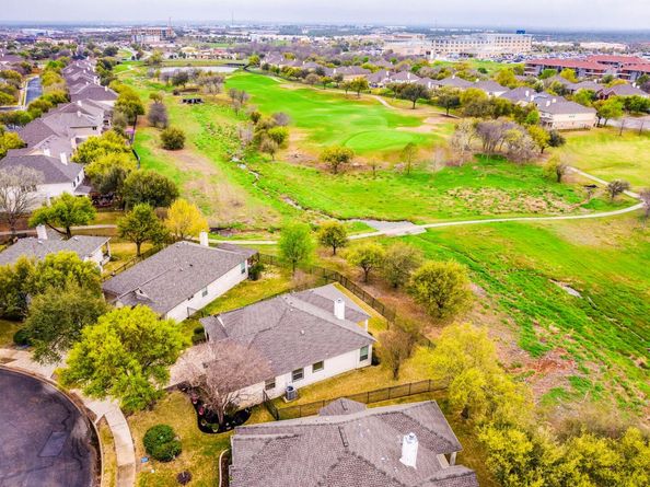 740 Bent Wood PL, Round Rock TX 78665