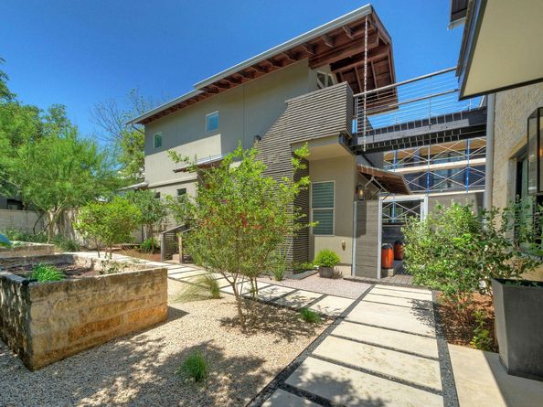 2309 S 4th ST, Austin TX 78704