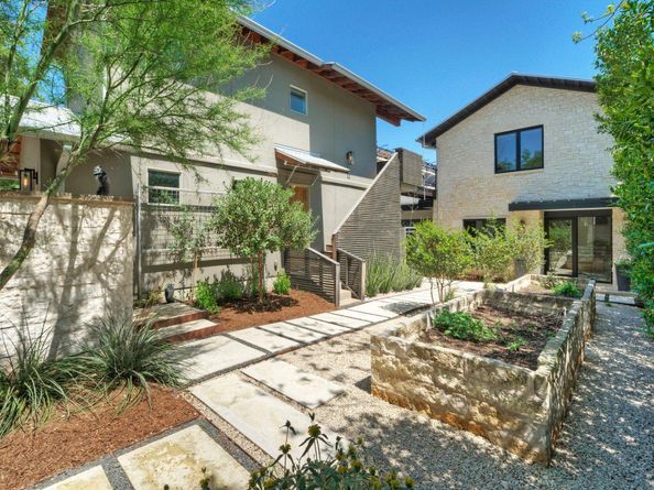 2309 S 4th ST, Austin TX 78704