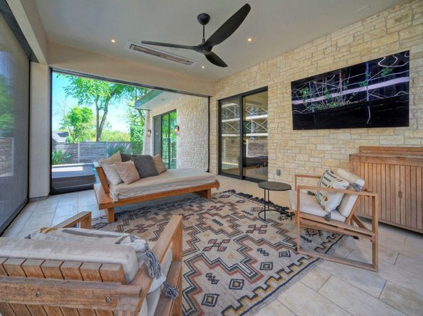 2309 S 4th ST, Austin TX 78704