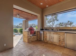 216 Cimarron Hills TRL E, Georgetown TX 78628