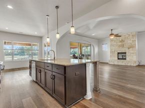 216 Cimarron Hills TRL E, Georgetown TX 78628