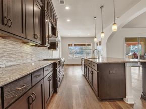 216 Cimarron Hills TRL E, Georgetown TX 78628