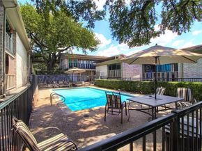 1304 Summit ST 107, Austin TX 78741