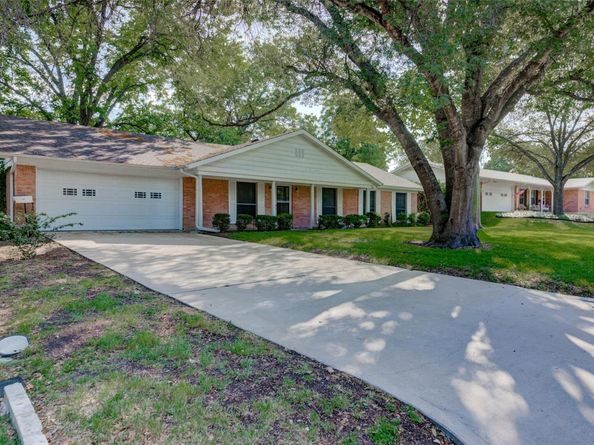 2502 Greenlawn PKWY, Austin TX 78757